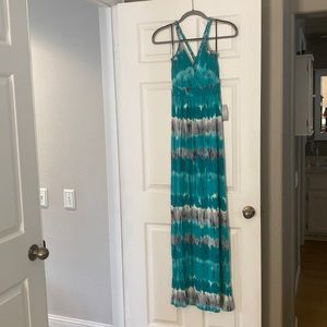 Felicity & Coco maxi dress size small